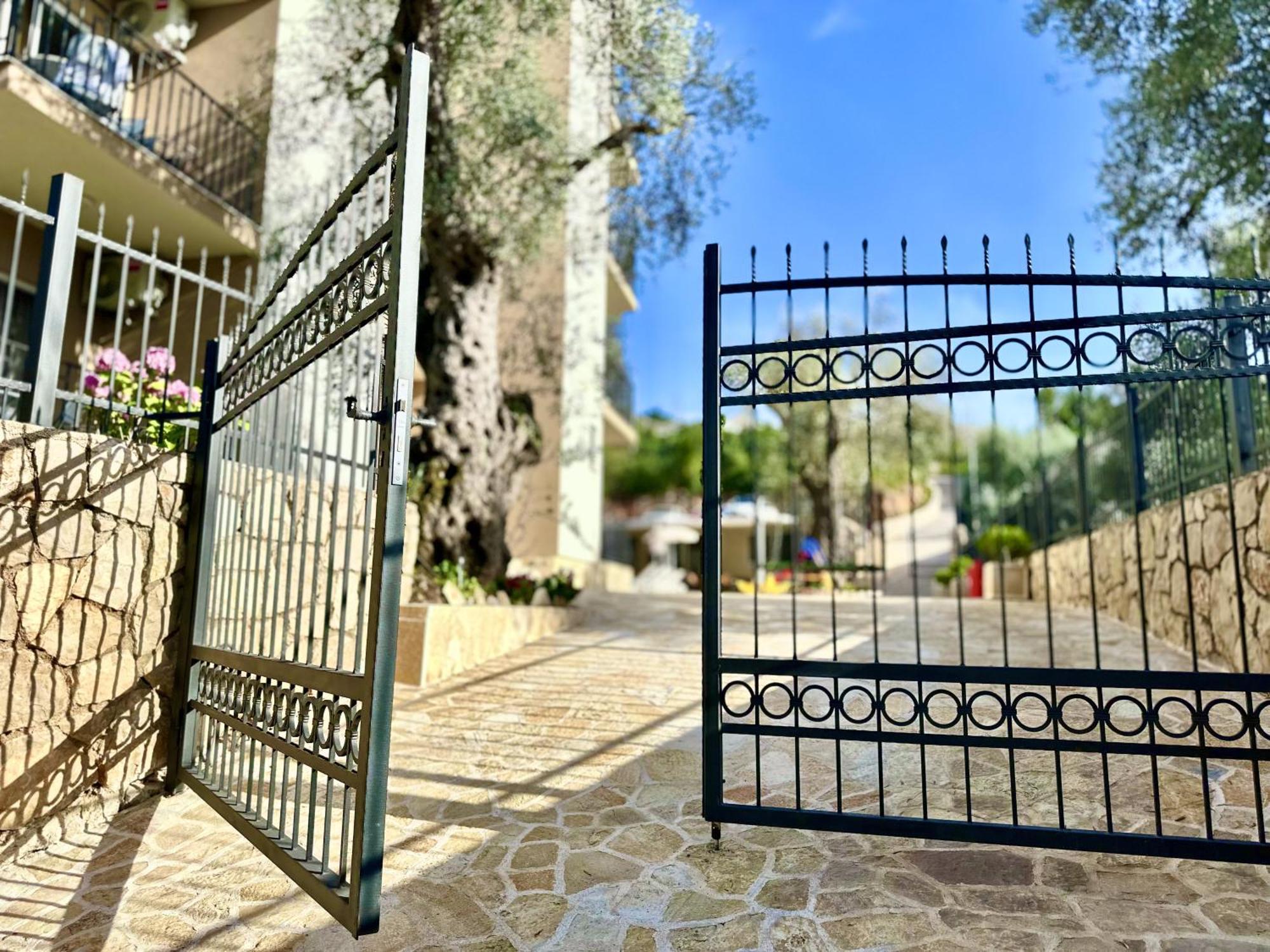 Akhdar Apartments ウトイェハ エクステリア 写真